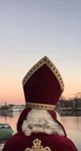 Sint denkt diep na...